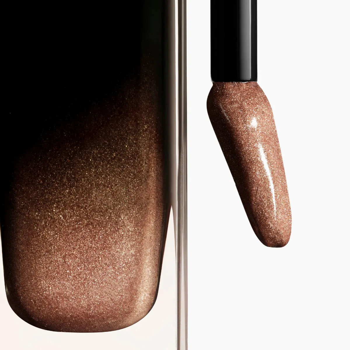 CHANEL Rouge Allure Laque