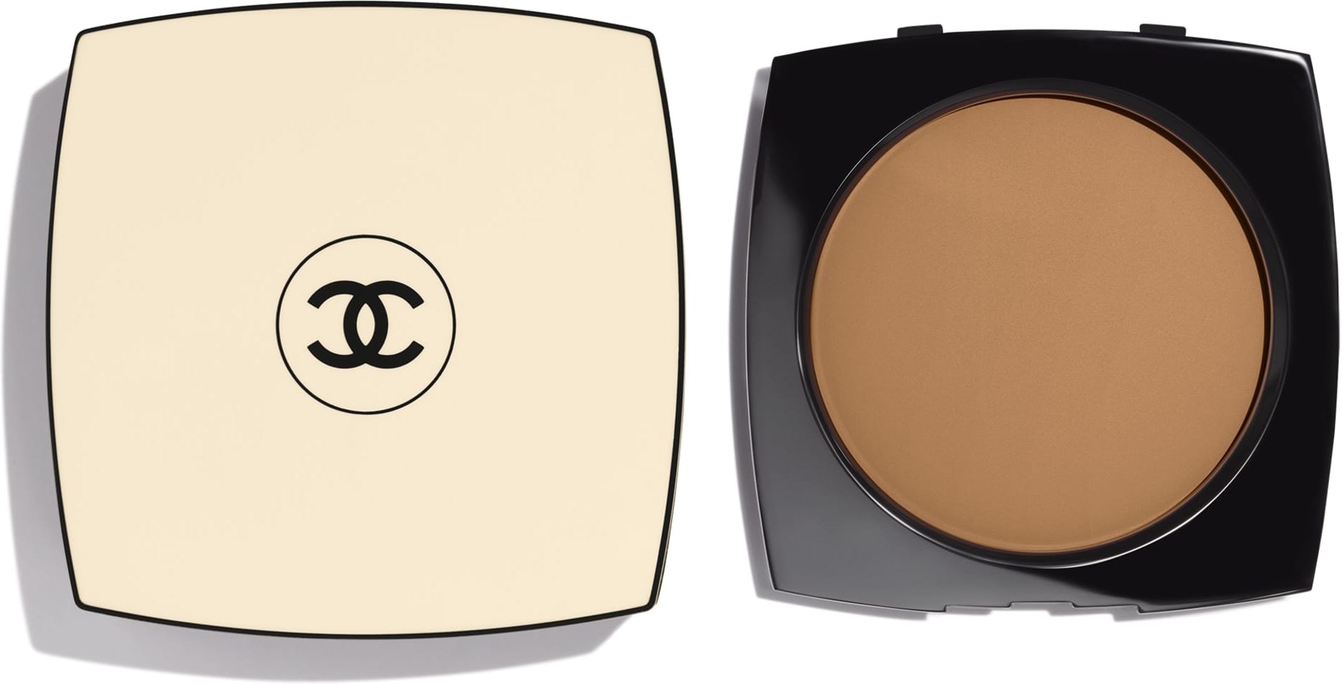 CHANEL Les Beiges