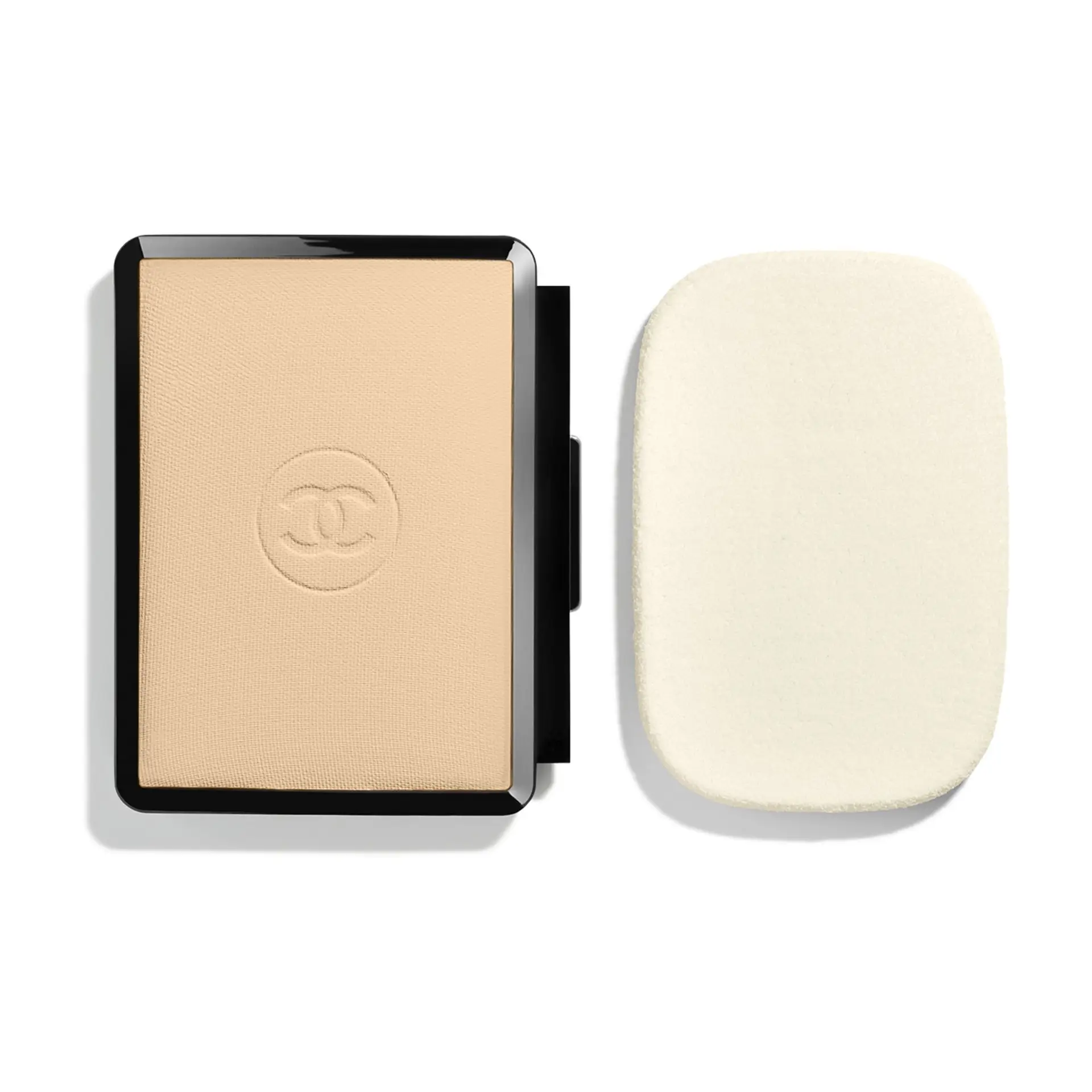 CHANEL Ultra Le Teint Recharge