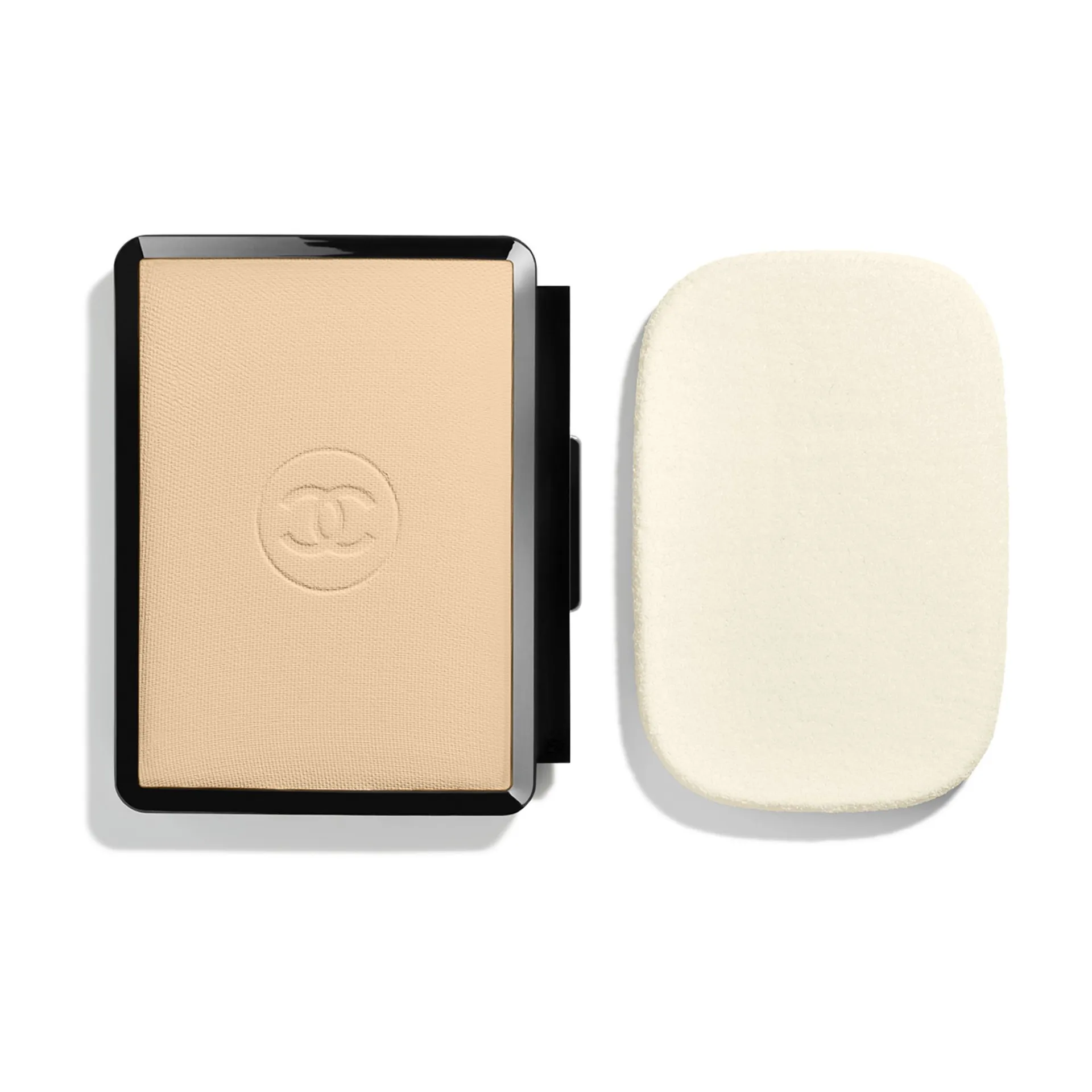 CHANEL Ultra Le Teint Recharge