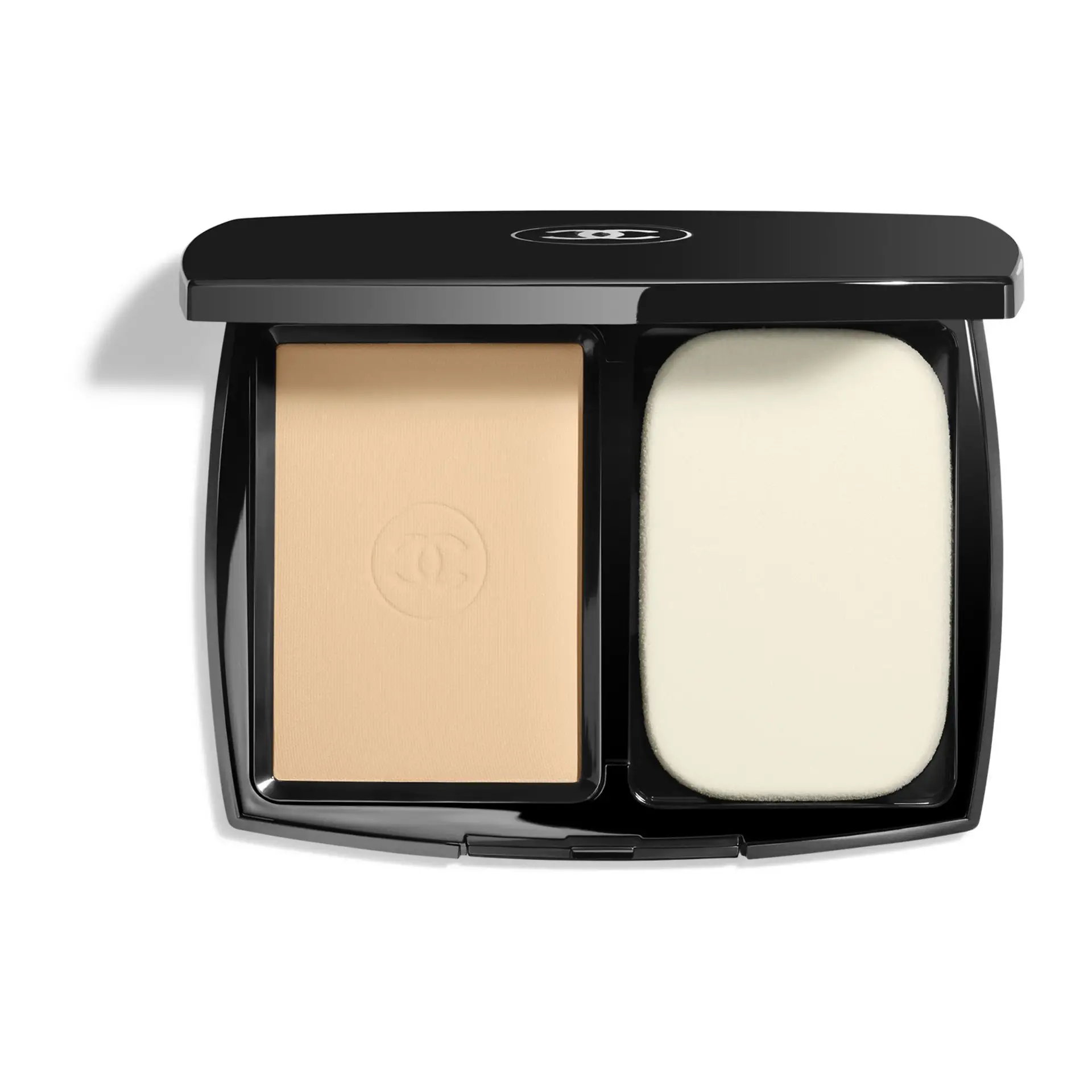 CHANEL Ultra Le Teint